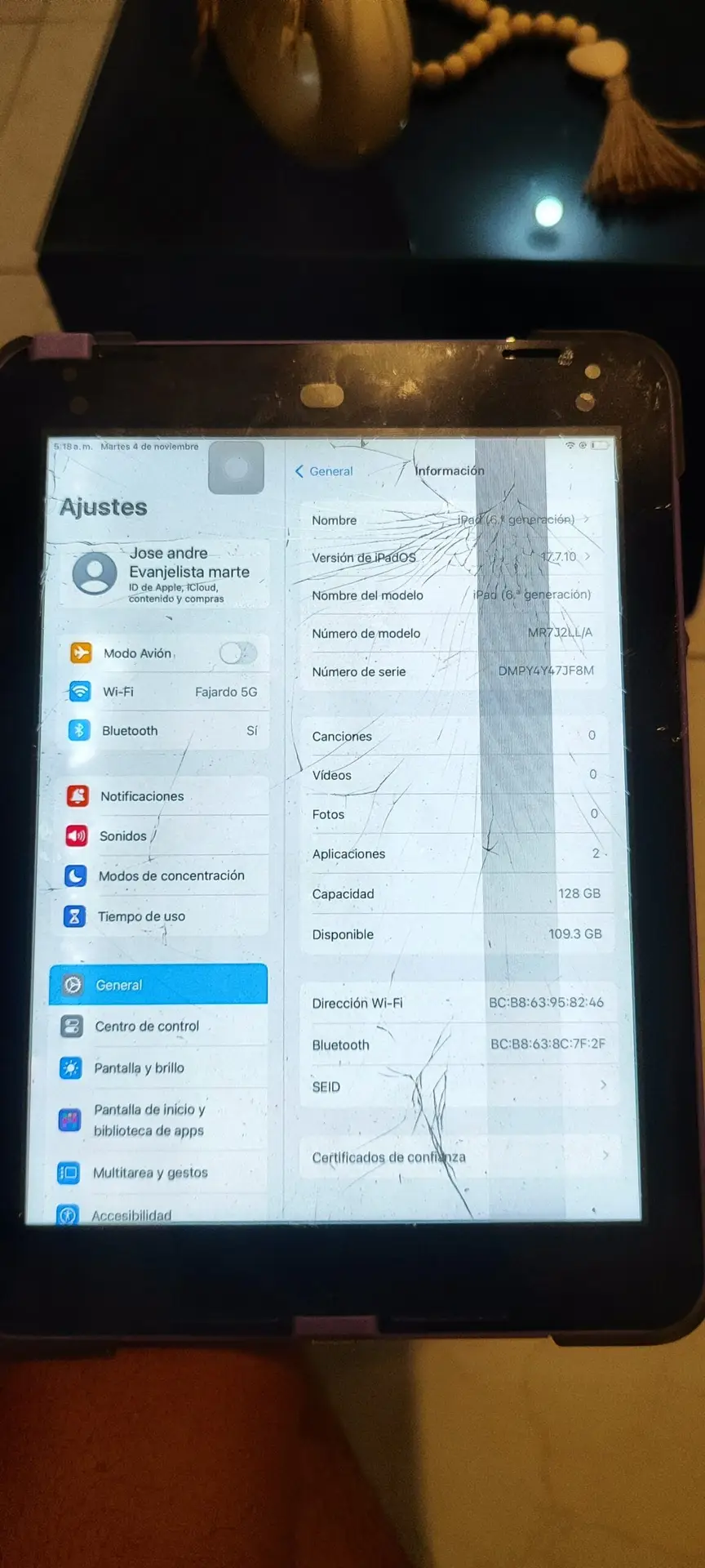 Cambio iPad 6ta generación de 128gb con crack en la pantalla así como está en la foto pero 100% funcional solo persona interesada en hacer negocio cambio por ryzen serie 5000